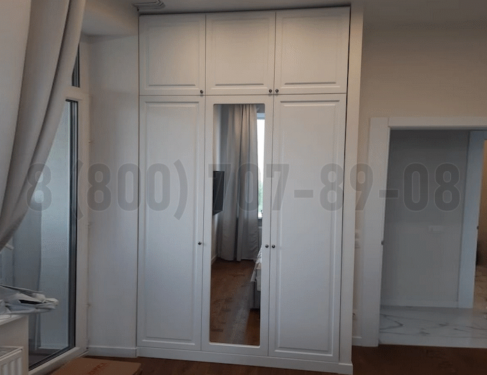 Классический шкаф в Коломне