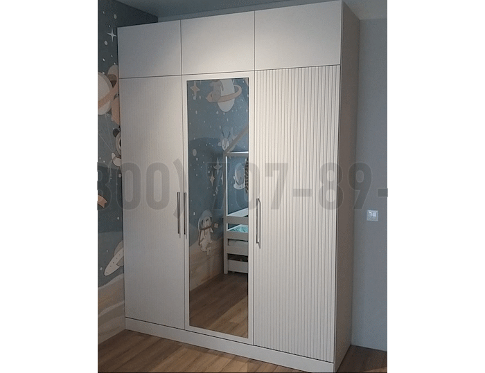 Шкаф в американском стиле в Коломне