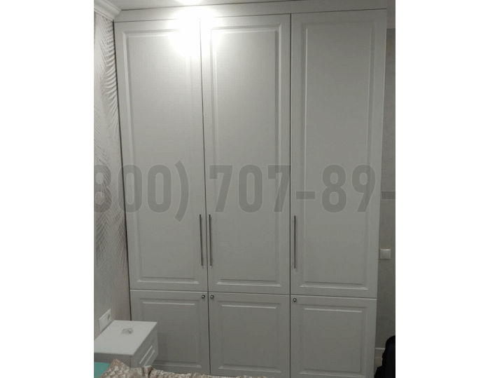 Классический шкаф в Коломне